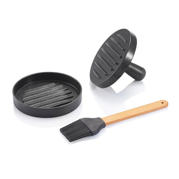 BBQ set with hamburger press and brush